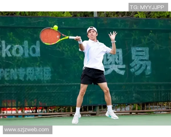 赛后分析：广州网球队与深圳网球队在比赛中的战术灵活性对比